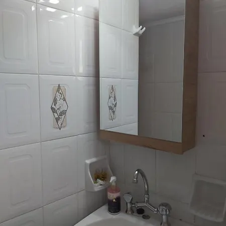 Voula Pansion Guest house Kardamyli