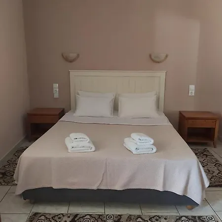 Voula Pansion Guest house