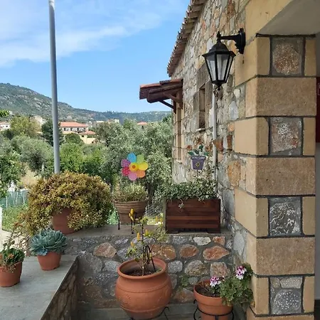 Voula Pansion Πανσιόν *