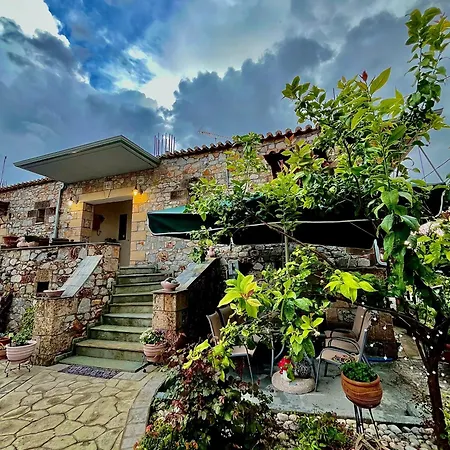 Voula Pansion Kardamyli