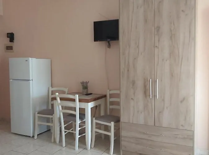 Voula Pansion Gasthuis 3*