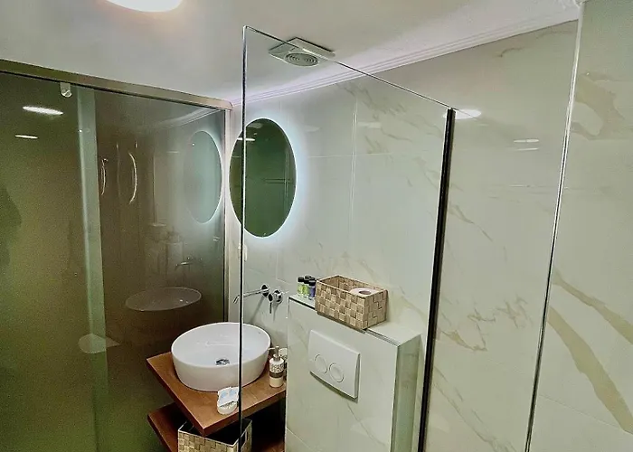 Voula Pansion 3* Kardhamili